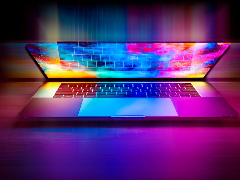 Top 5 Reasons to Buy Wholesale Laptops in Bulk from Saudewala for Your Business