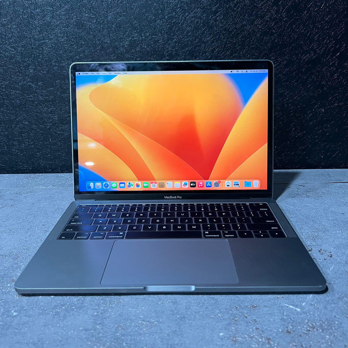 Apple MacBook Pro A1708 I7 13.3-inches 2017 (Refurbished)