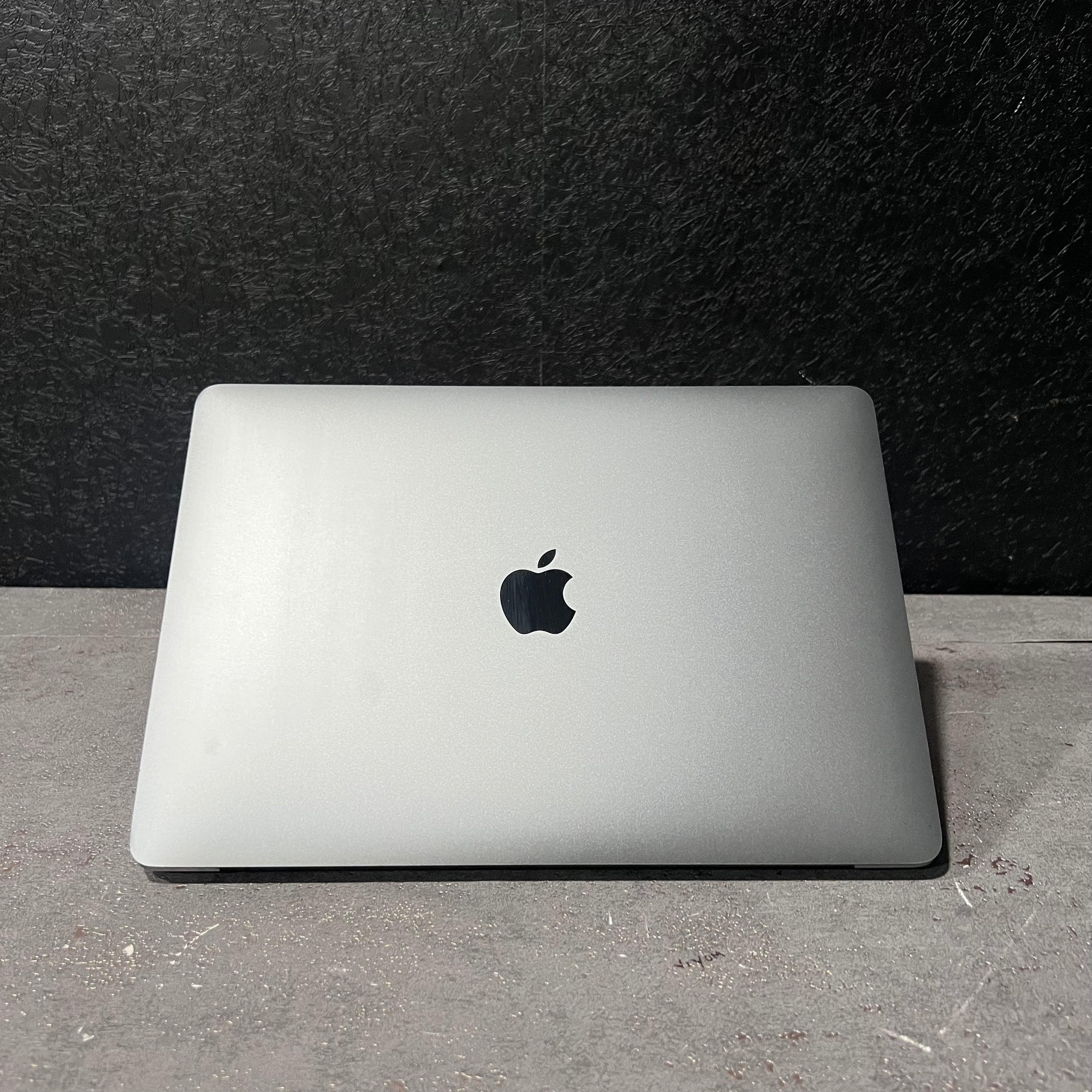 Apple MacBook Pro A1708 I7 13.3-inches 2017 (Refurbished) – Saudewala