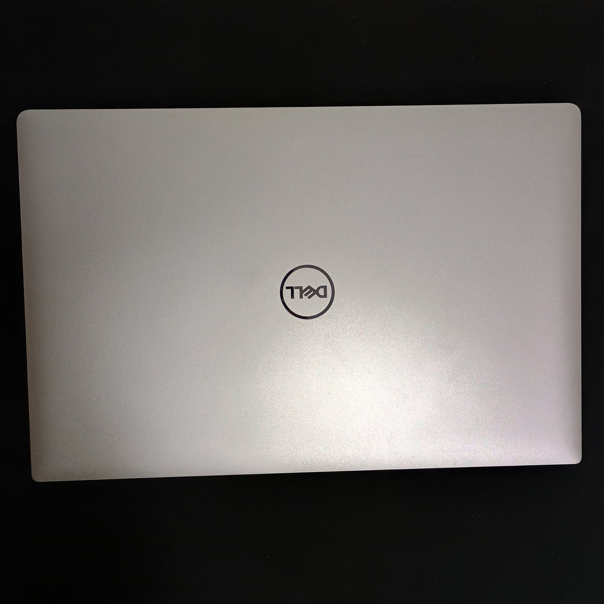 DELL Precision 5540 i7-9th gen 15.6" 4K Touchscreen display laptop with Windows 11 and Microsoft office 2016 (Renewed)