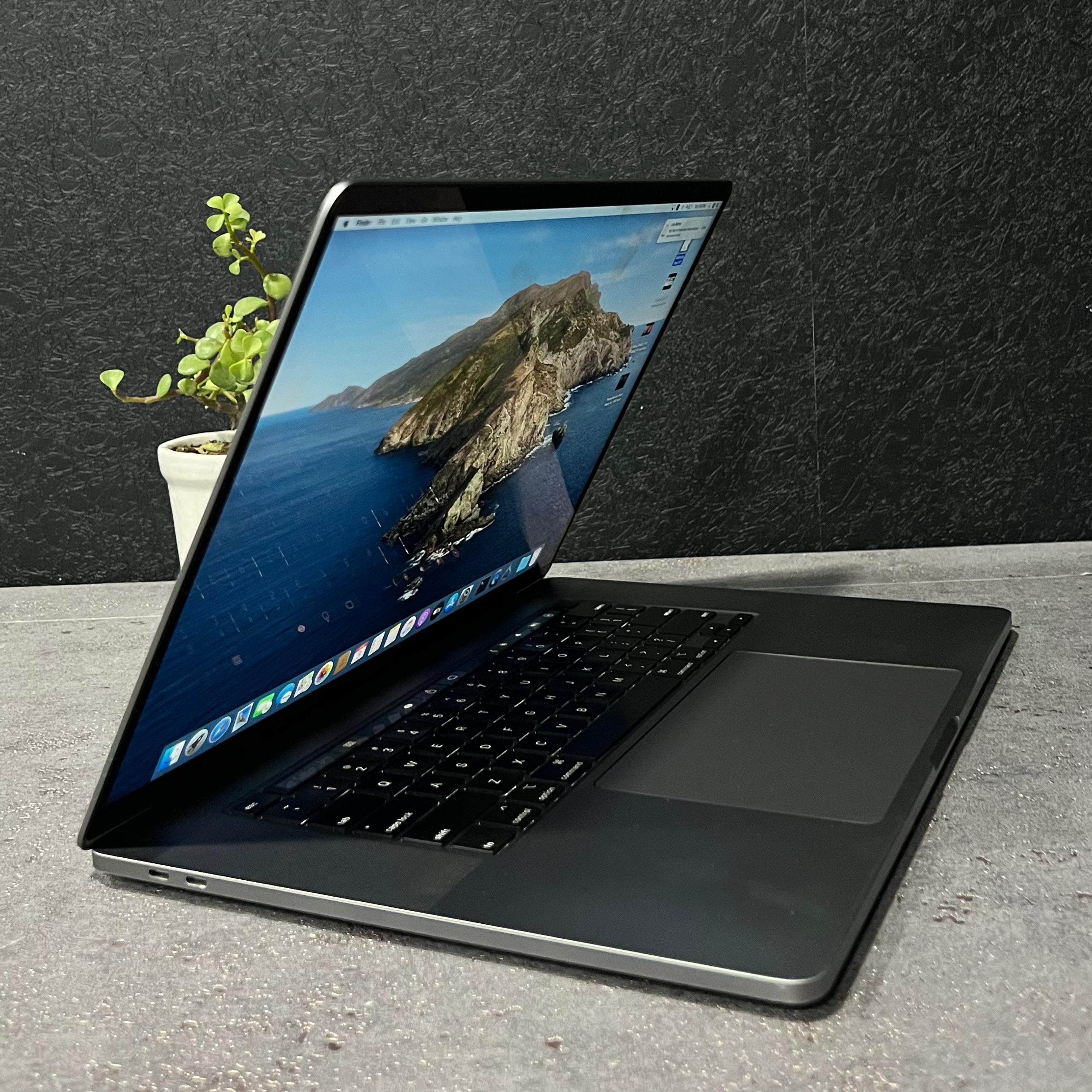 美品MacBook Pro 16インチ 2019 16GB/1TB A2141 楽天市場】MacBook Pro16.1 (16-inch,2019) A2141 IPS16インチ