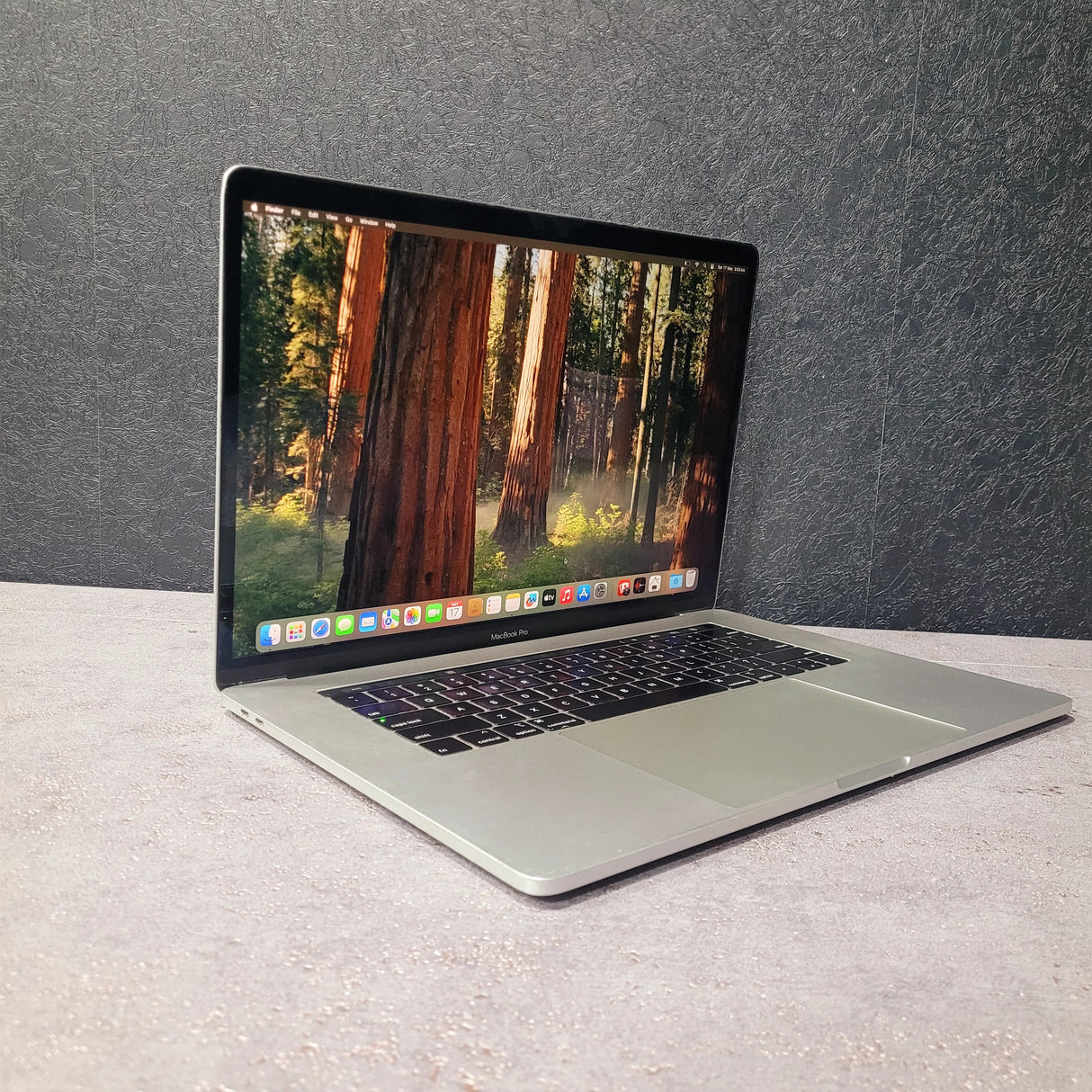 Apple MacBook Pro A1990 i9 15" With Touch Bar 2019 Model (Refurbished)