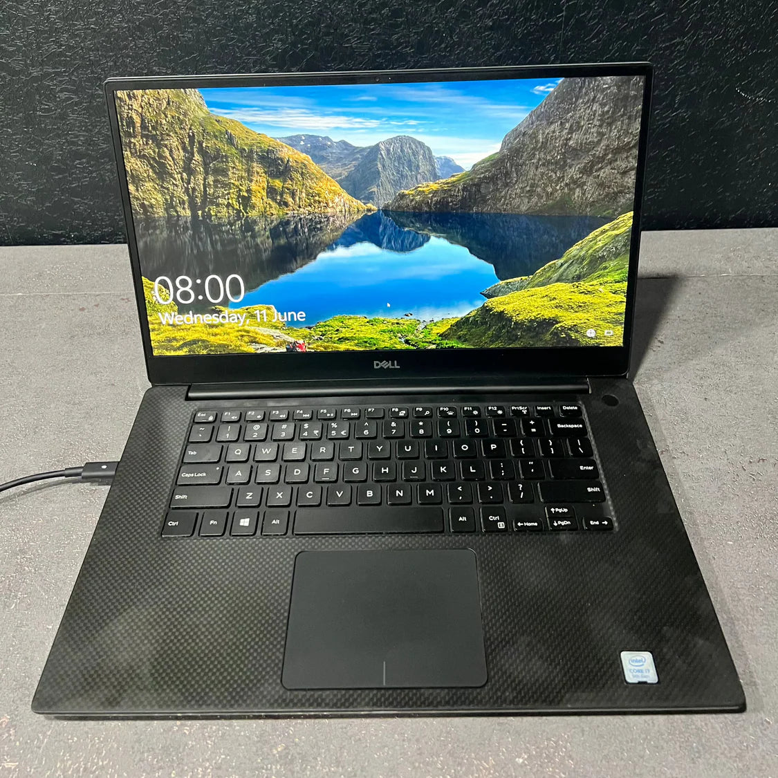 Dell XPS 15 9570 Intel Core i7-8th Gen 15.6 inch FHD Display Windows 11 with MS Office 2016 (Refurbished)