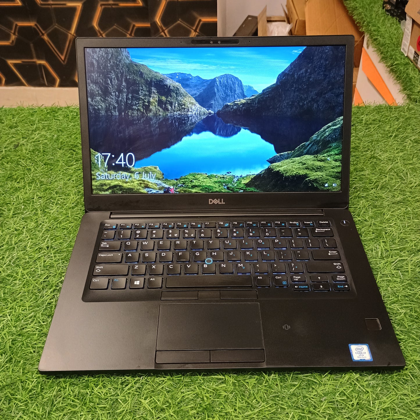 Dell Latitude 7490 Intel Core i7 8th Gen 14" FHD Touchscreen Display Laptop Windows 11 With MS Office 2016 (Refurbished)