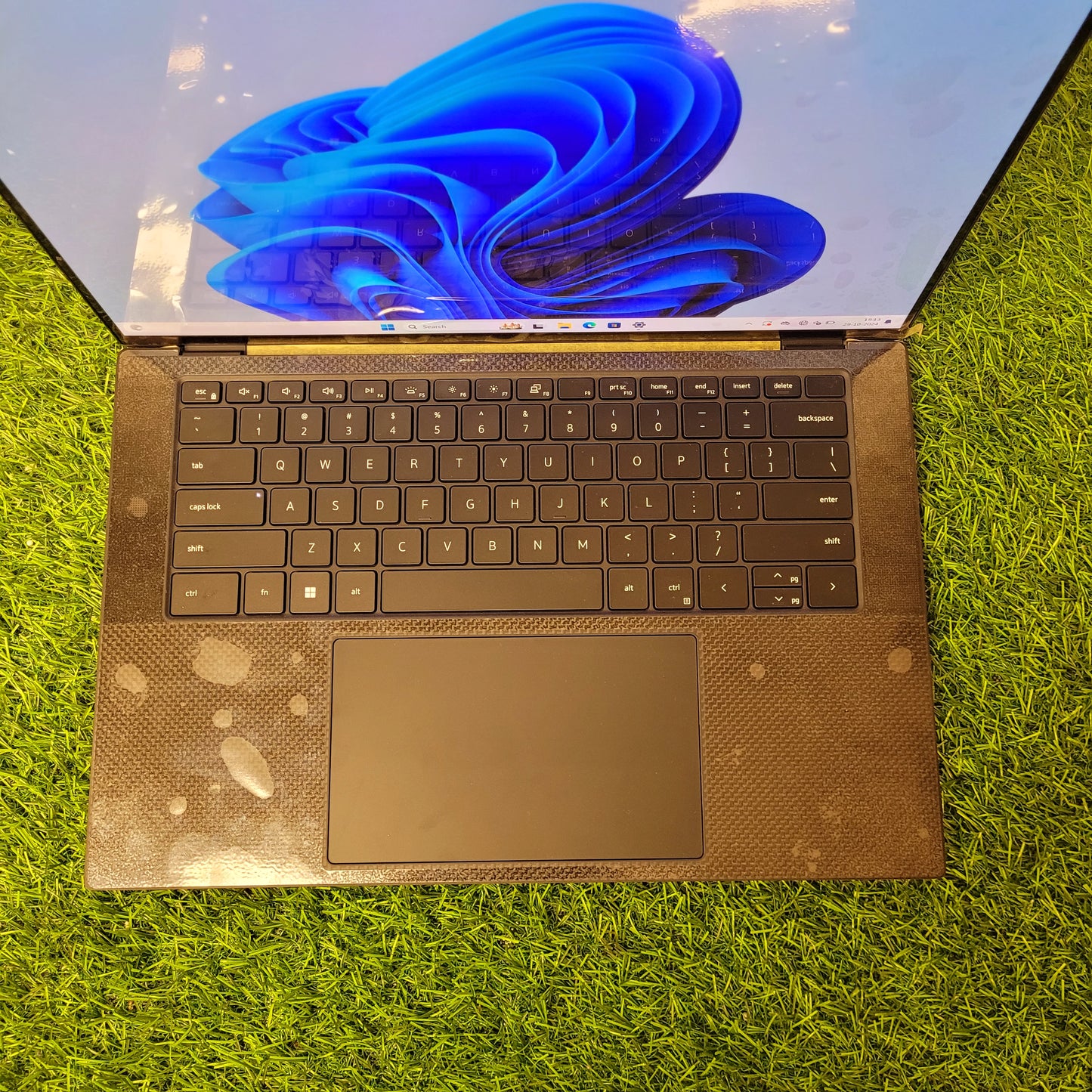 Dell XPS 15 9530 i9 13th Gen  15.6" UHD+(4K) Touchscreen Display Laptop With  Windows 11 Ms Office 2016(Open Box)