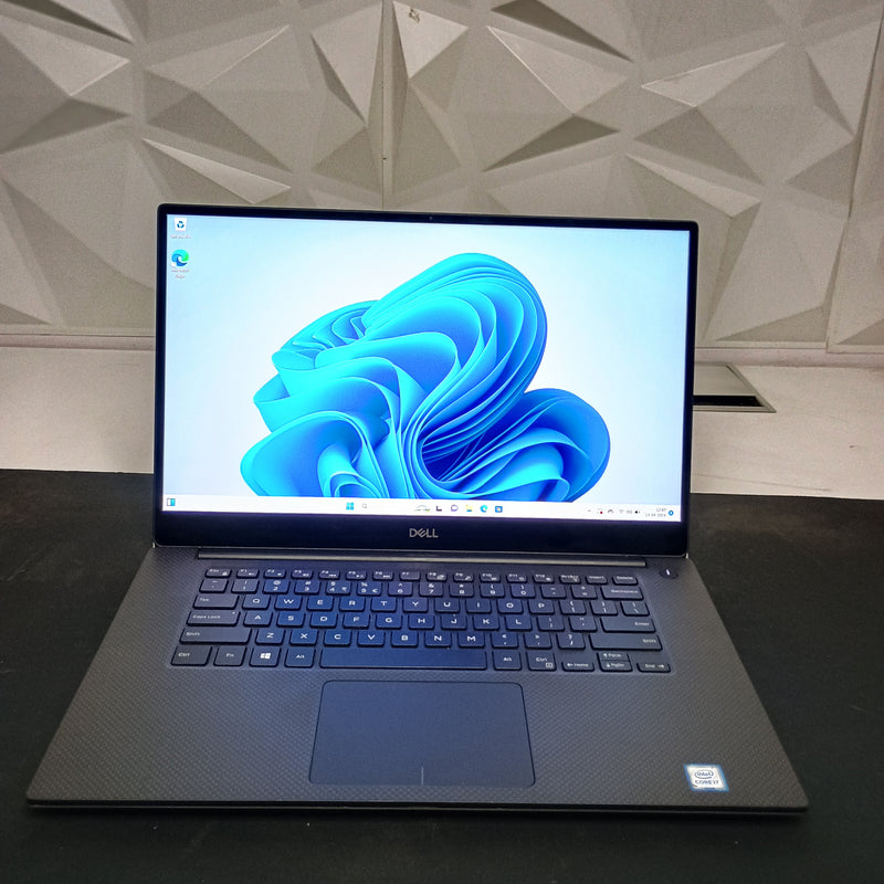 DELL Precision 5540 i7-9th gen 15.6