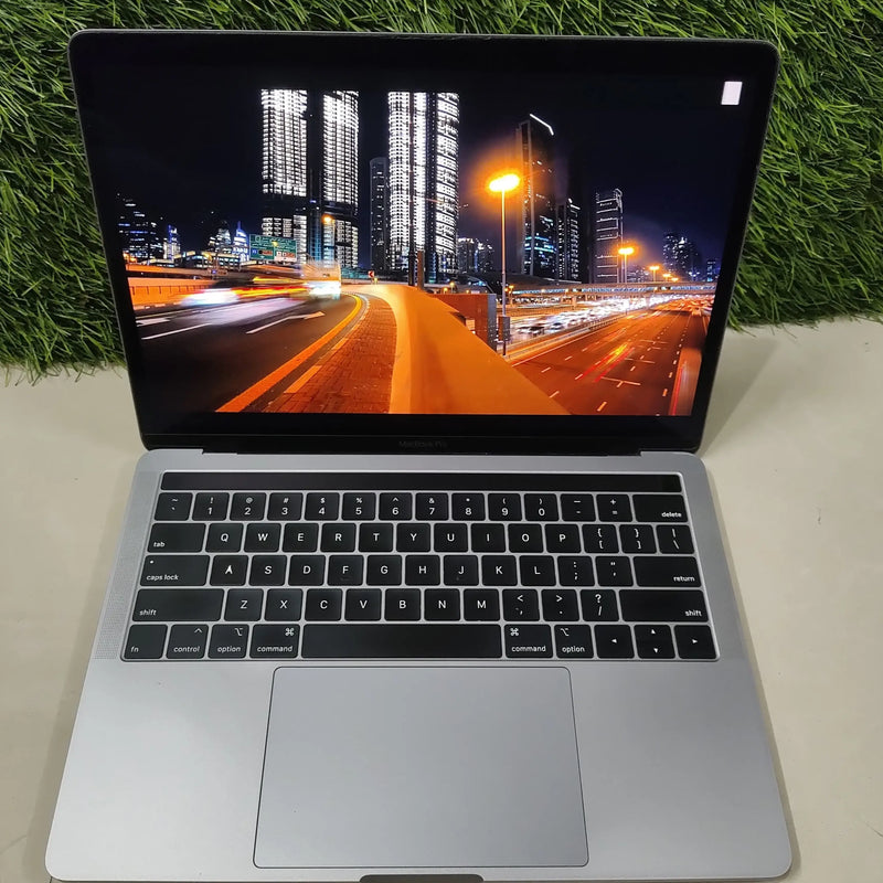 Apple MacBook Pro A1989 I5 13.3